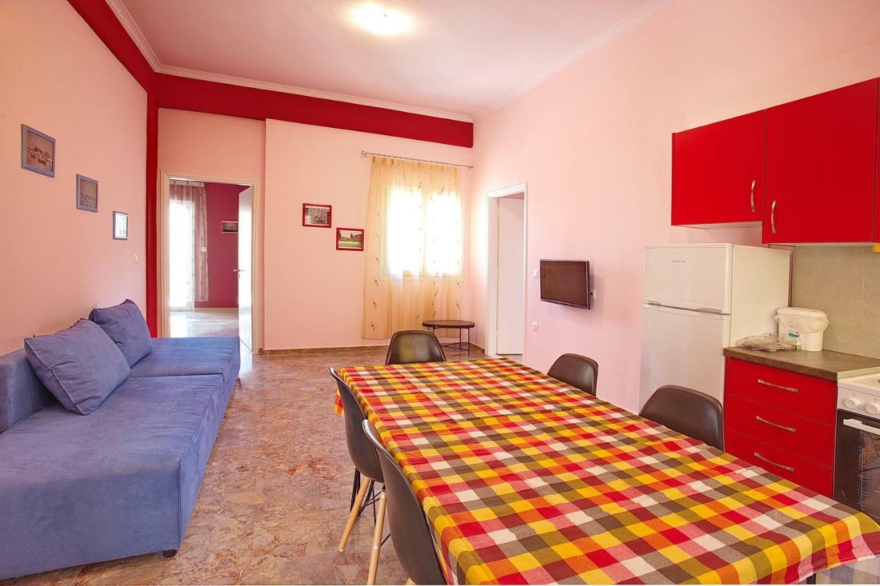 Darmani Spyros Apartments Mantouki Exteriör bild