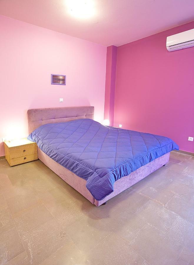 Darmani Spyros Apartments Mantouki Exteriör bild